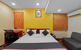 Townhouse Anna Salai